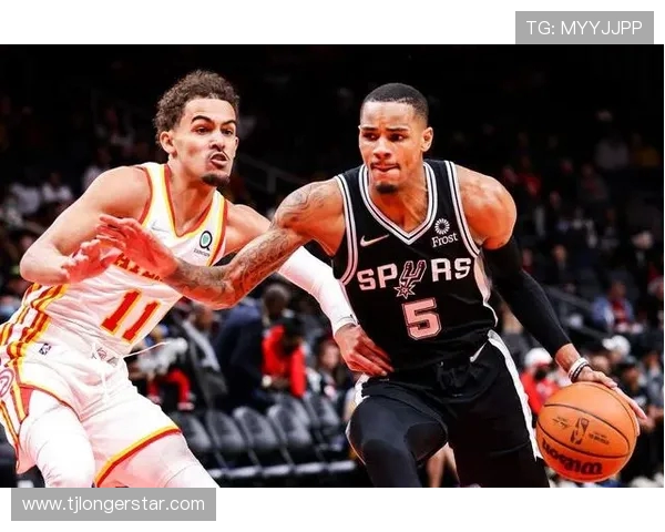 亚特兰大老鹰激战劲敌全场鏖战展现团队实力与胜利渴望